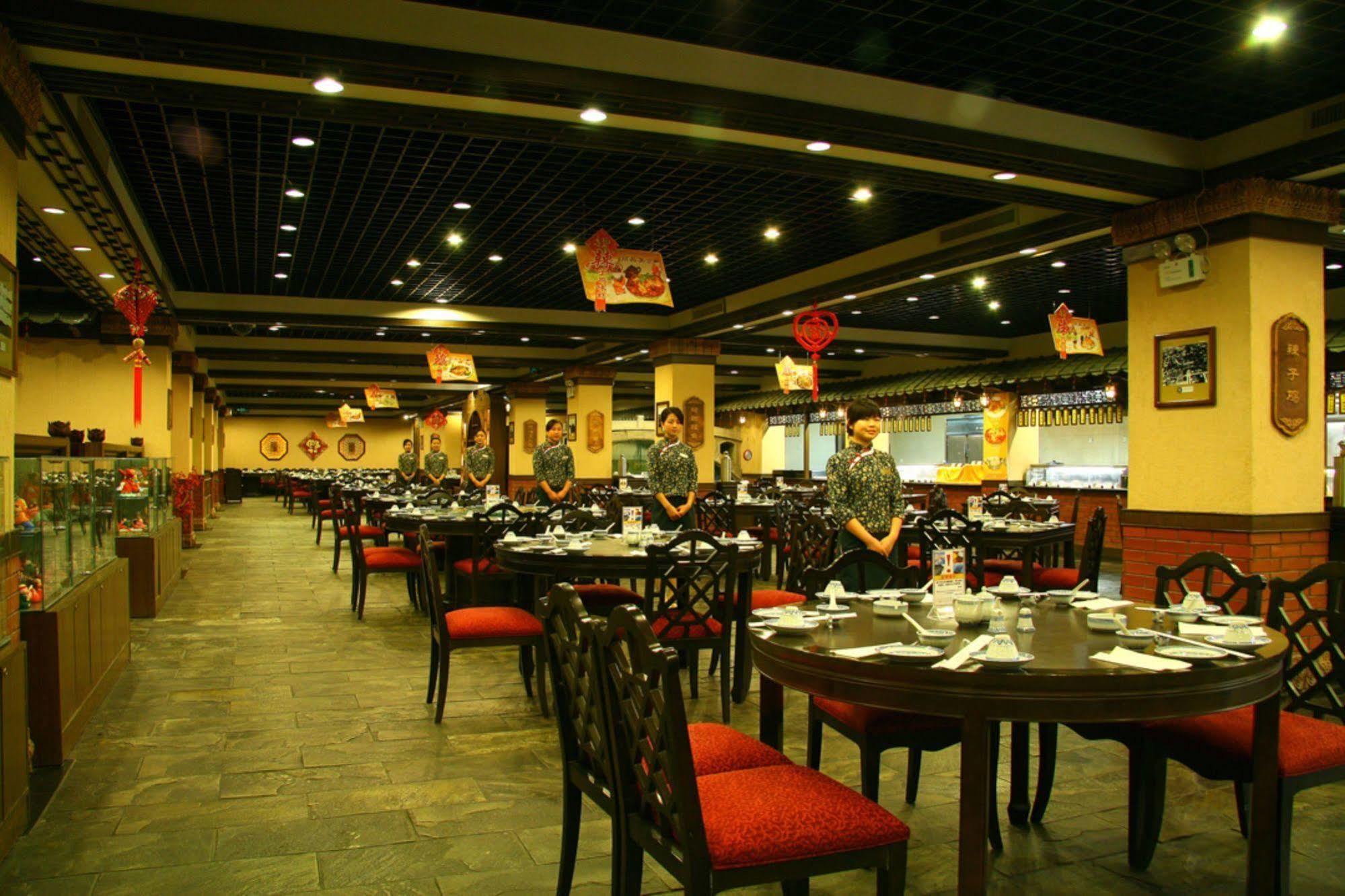 Grand Regency Hotel צ'ינגדאו מראה חיצוני תמונה